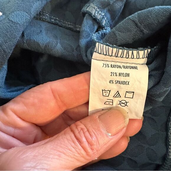 Margaret M Slimming Pencil Skirt-Aquamarine Chevron Design Size‎ Medium - Picture 10 of 10